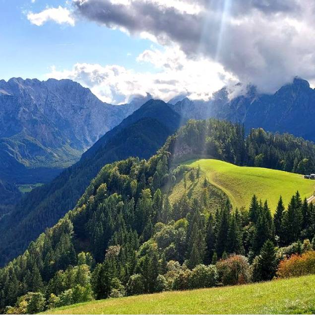 Камнишко-Савиньские альпы