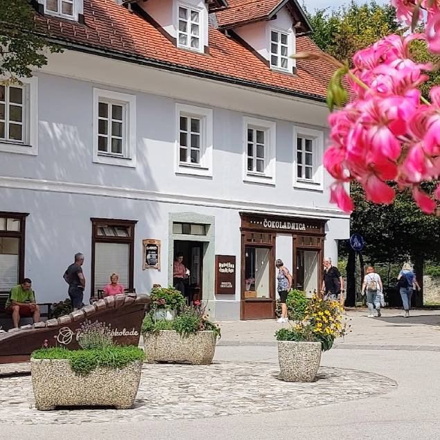 Мастерская шоколада в г. Радовлица